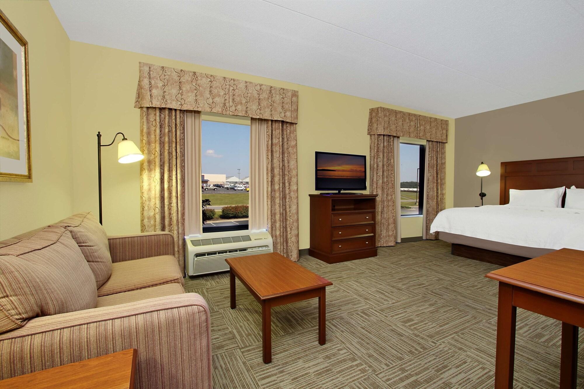 Hampton Inn & Suites Madisonville Bagian luar foto