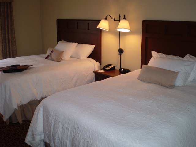 Hampton Inn & Suites Madisonville Ruang foto